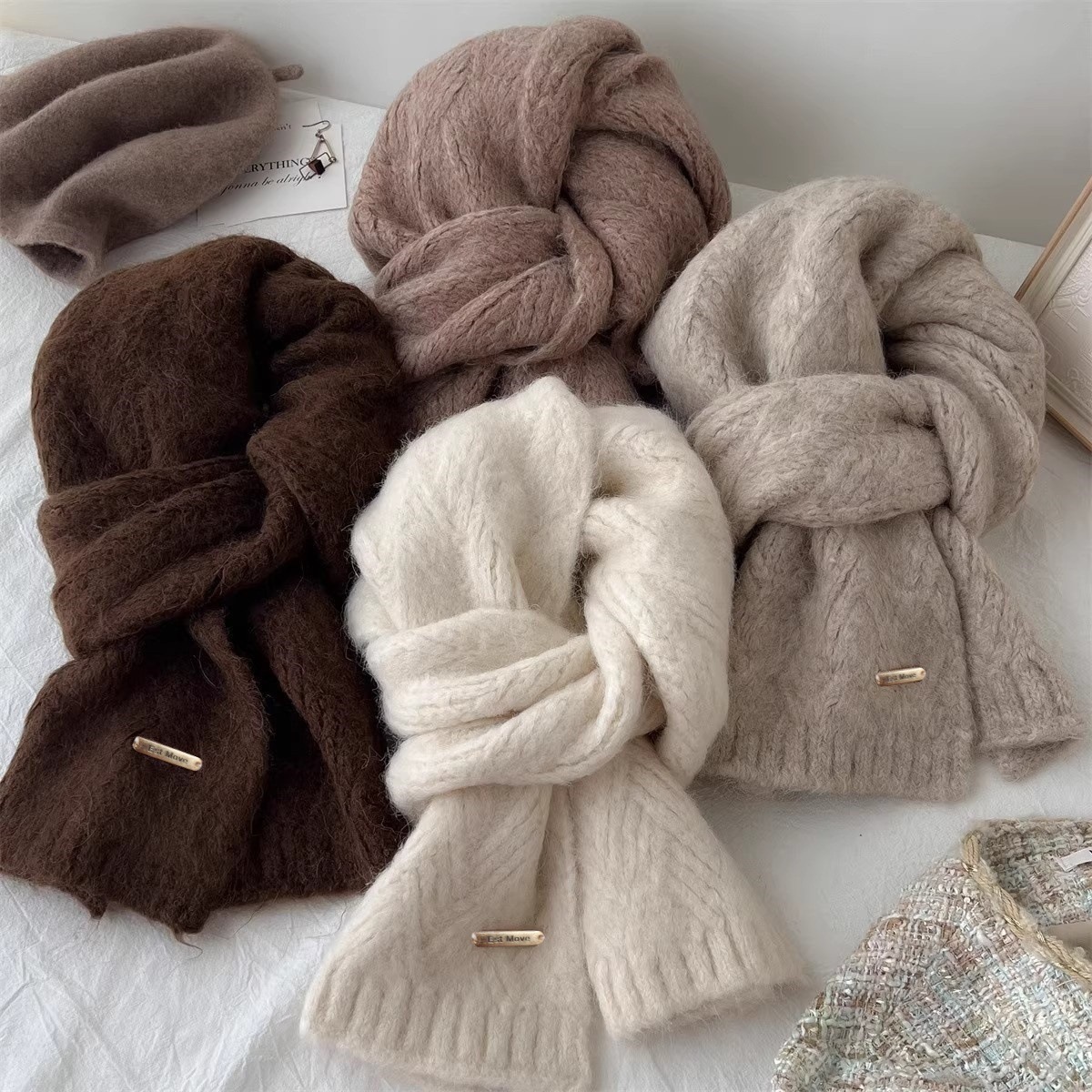 Wool Scarf Men - Syal Wol Berkualitas Tinggi untuk Wanita